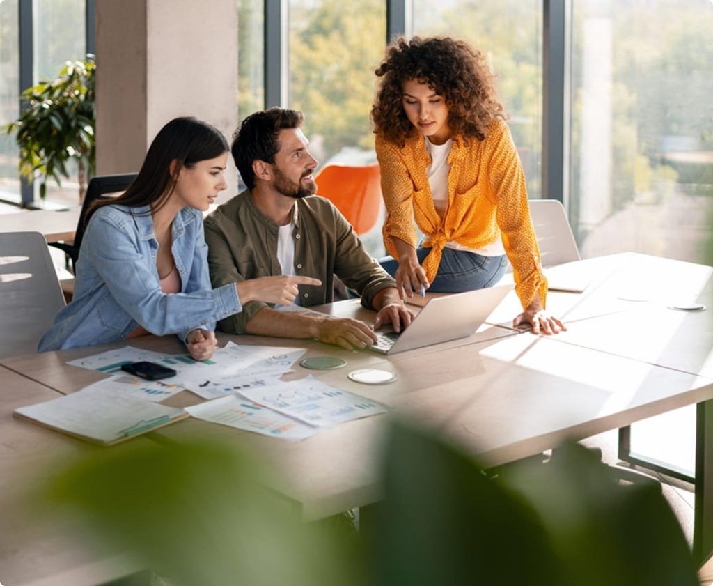 In-house marketing vs agency comparison for roofing companies