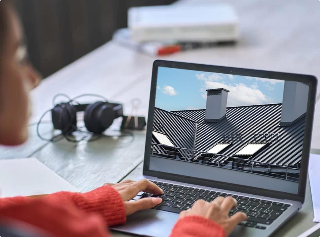 Comparing hybrid and full-agency marketing models for roofers